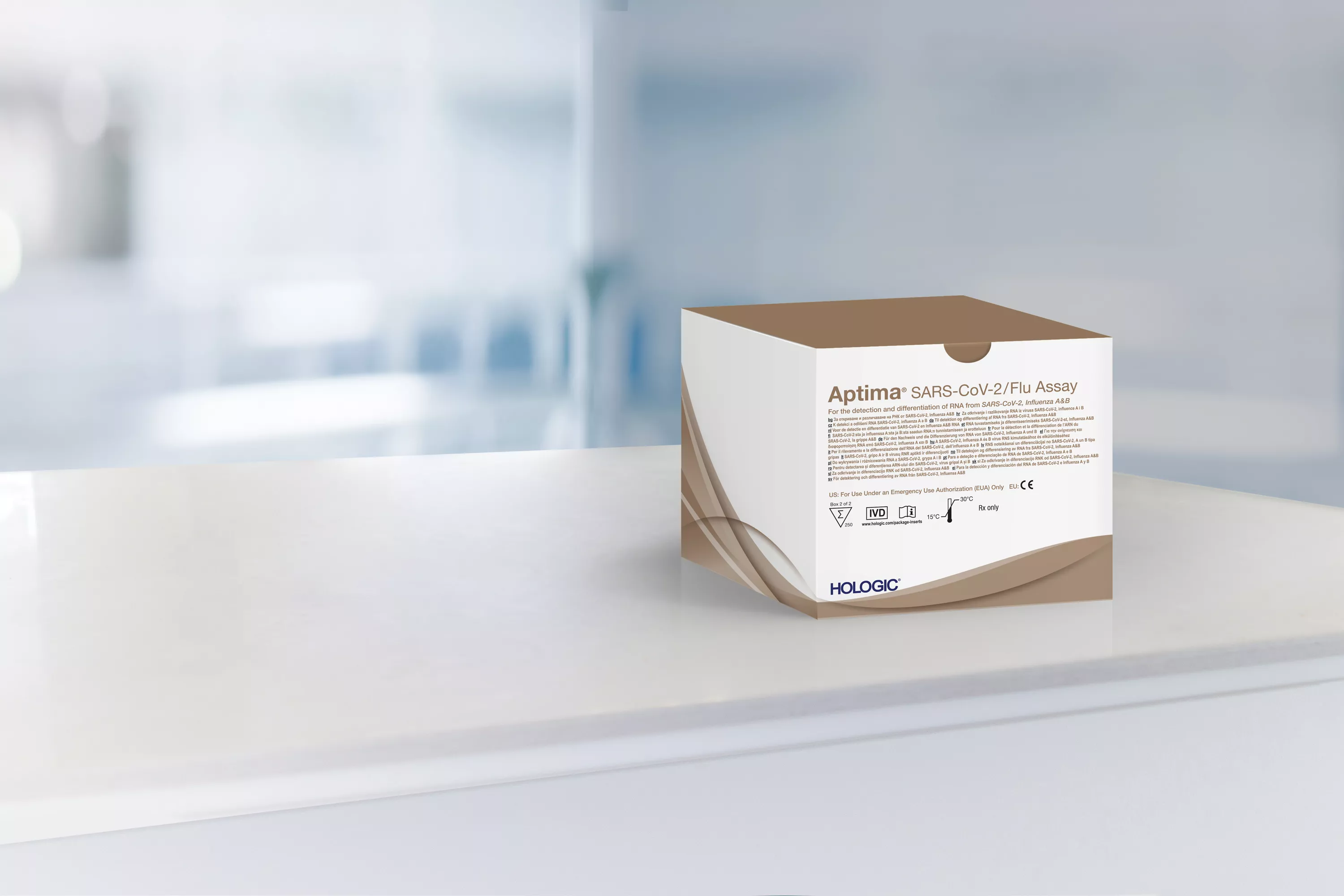 Assaydoos met laboratorium op achtergrond