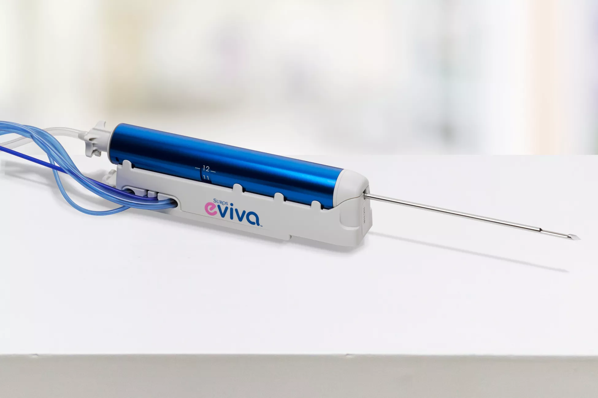 Borstbiopsiesysteem op witte achtergrond